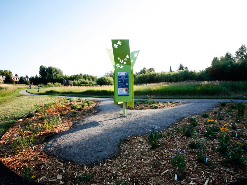 pollinator sign