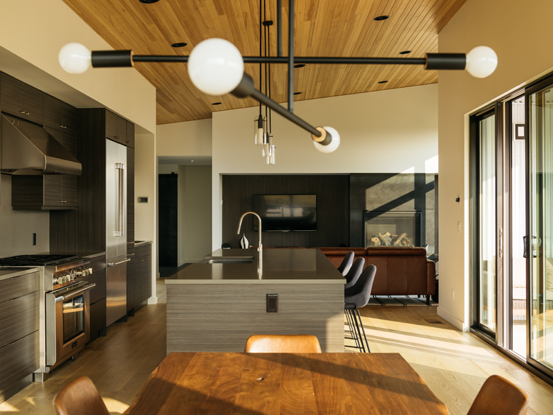 406 Residence